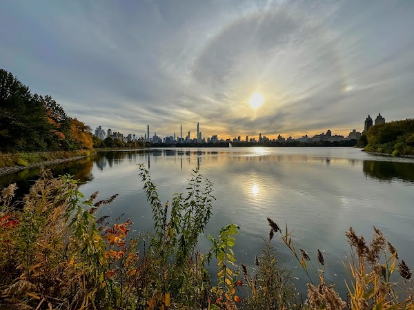 Vu depuis le Nord du réservoir dans Central Park
— New York, Novembre 2022